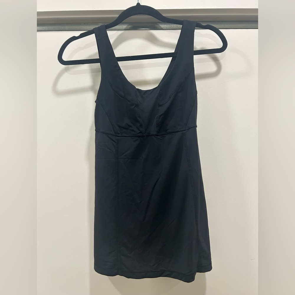 Black Lululemon tank size 4